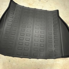 ハリアー80、マット、スノーワイパー、ラゲッジマット、ドリンクホルダーの画像