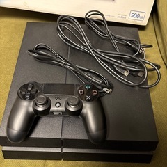 PS4本体＋ソフト4本セットの画像