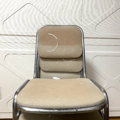 ヴィンテージ スタッキングチェアの画像