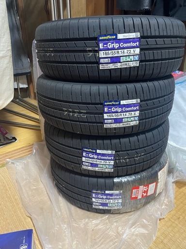 新品タイヤ