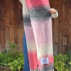 メゾンキツネ　マフラーの画像