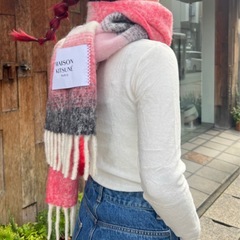 メゾンキツネ　マフラーの画像