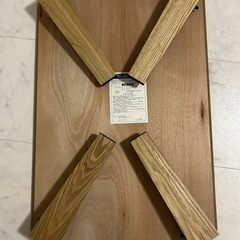折りたたみ　テーブルの画像