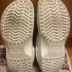 白　サンダルの画像