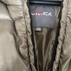 DUVETICA ショート丈ダウンコートの画像