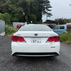 平成25年　 トヨタクラウンハイブリッド　車検　８年／1月の画像