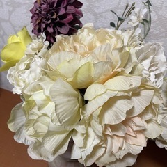 造花と花瓶２セットの画像