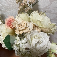 造花と花瓶２セットの画像