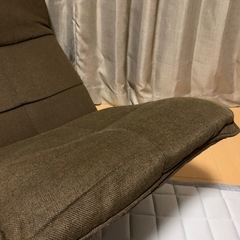 リクライニングレバー付き　座椅子の画像