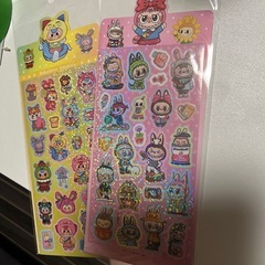 人気のラブブとベビースリーシールの画像