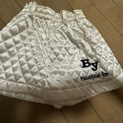 ホワイト キルティング ジャケットとショーツ セットの画像