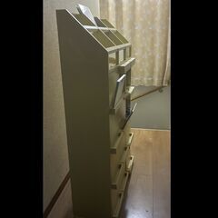 CDディスプレイラックの画像