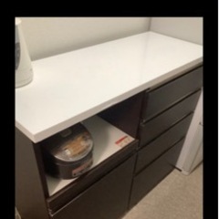 食器棚　キッチンボードの画像
