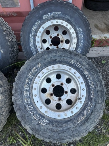 ⭐︎ミッキートンプソン　15x8J 5穴114.3 ジムニー