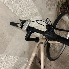 トヒィー　クロスバイク　6段変速の画像