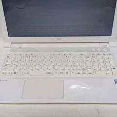 🎃NEC🌟Lavie🌟NS300HAW🌟超美品白🌟ﾒﾓﾘ12GB🌟SSD🌟WIN11🌟Office2021の画像