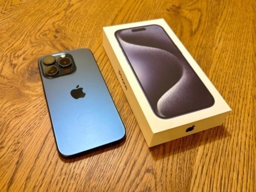 【受渡予定者決定済】iPhone15Pro 256GB ブルーチタニウム 箱・ケーブルあり