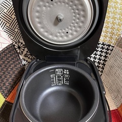 🟪炊飯器番号14  アイリスオーヤマ 2017年製 品種別炊き機能の画像