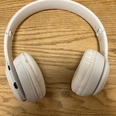 Bluetooth　ヘッドホンの画像