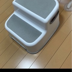 子供用チェア＆踏み台+α
の画像