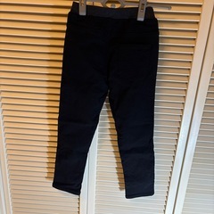 子供パンツ　130cm 黒系裏毛つき　暖かいの画像