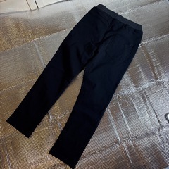 子供パンツ　130cm 黒系裏毛つき　暖かいの画像