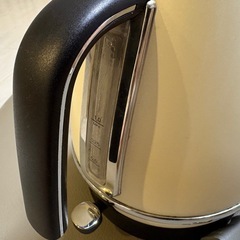 デロンギ　電気ケトルの画像