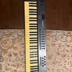 MIDI Keyboard   61鍵盤の画像