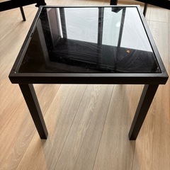 【屋外/屋内兼用】ダイニングセットの画像