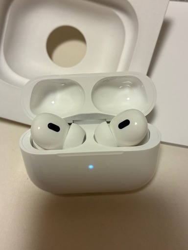 限定保証あり　新古品　air pods pro第2世代　MagSafe充電ケース(USB-C)付き AirPods Pro 2　MTJ