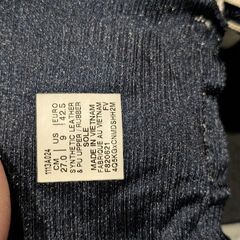 フットサルシューズの画像