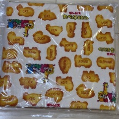 ギンビスたべっ子どうぶつカットクロス生地 オックスフォード105cm×100cmと108cm×100cmの画像
