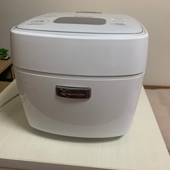 備長炭 炭炊釜 3合炊き炊飯器の画像