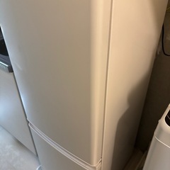 MITSUBISHI　MR-P15J（冷蔵庫）の画像