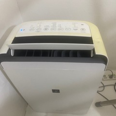 ジャンク品　除湿機　シャープ製　CV-J120