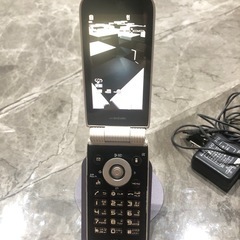本体★ガラケー・N904i★充電器付き の画像