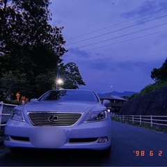 LEXUS LS460の画像