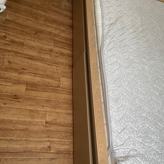 IKEAシングルベドフレーム120×200の画像