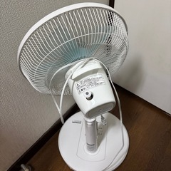 【取引中】 Yamazen サーキュレーター 新品同様 リモコン付の画像
