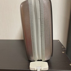 logos折りたたみクーラーボックスの画像
