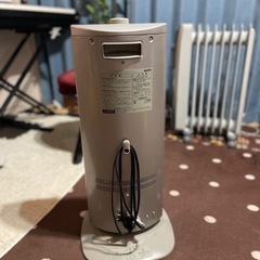 [決定済！]　冬支度！⭐️速暖🌟SANYO⭐️遠赤外線ヒーター⭐️高さ65cm⭐️1000円！の画像