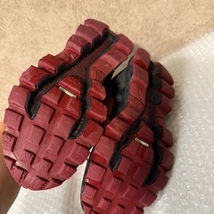 定価約2万円On クラウドベンチャー ウォータープルーフ ブラウン系 防水 トレイルランニングシューズ レディースの画像