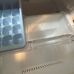 三菱 冷蔵庫ブラック の画像