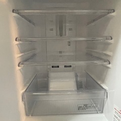 三菱 冷蔵庫ブラック の画像