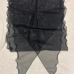 パーティドレスとストールのセットの画像