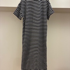 無印　ワンピース　半袖　Ｌサイズの画像