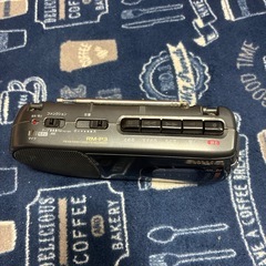 ☆aiwa ポータブル カセットアイワ　カセットプレイヤー RM-P3 ジャンク部品取りの画像