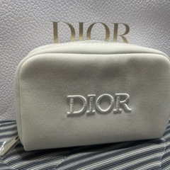 Dior コスメポーチ ノベルティ　の画像
