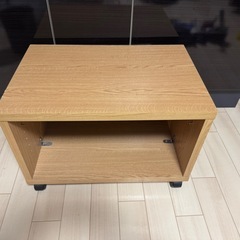 テレビボードの画像