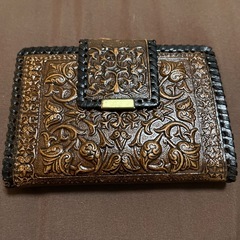 マドリード アルカラ門 レリーフ がま口財布 小銭入れ ブラウン系の画像